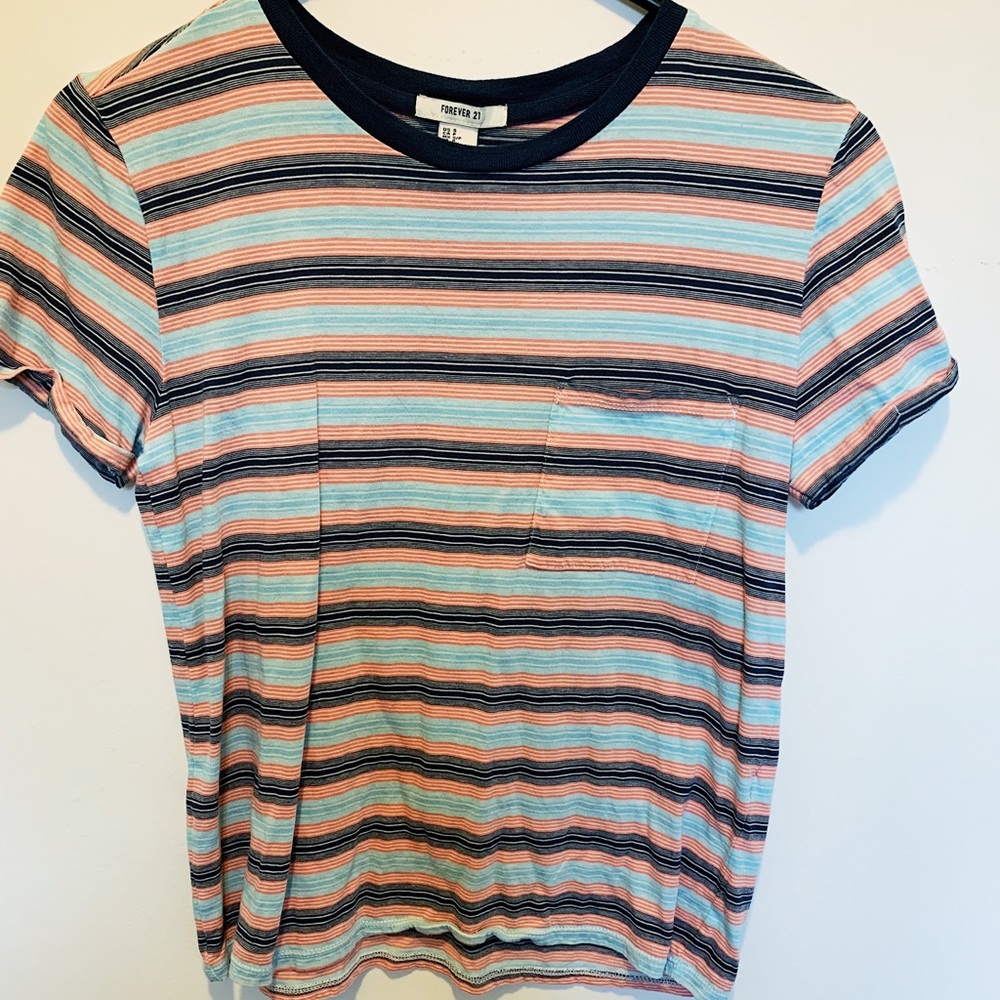 blue & orange striped t shirt!